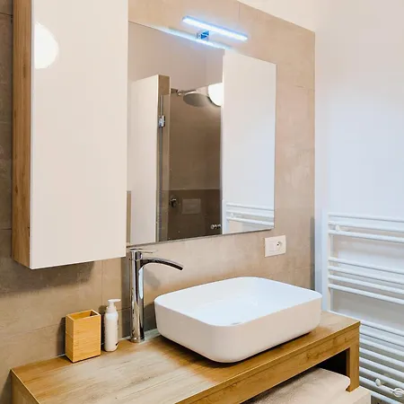 Le Rondini Appartement *