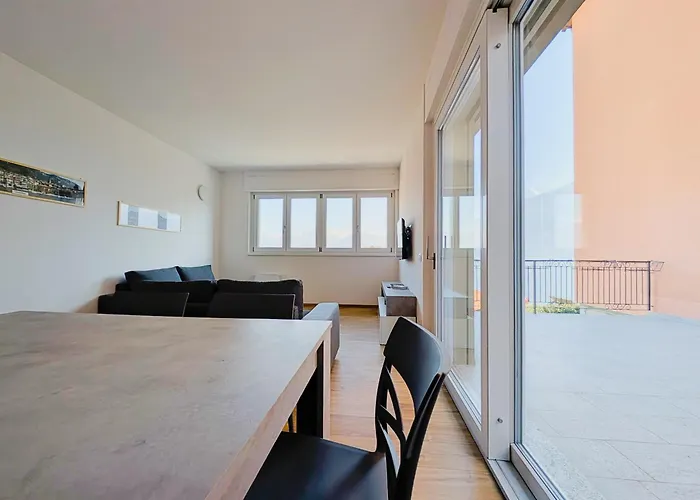 Le Rondini * Pianello Del Lario