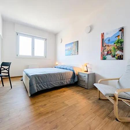 Le Rondini Apartment Pianello Del Lario