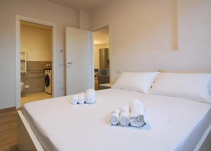 Le Rondini * Pianello Del Lario